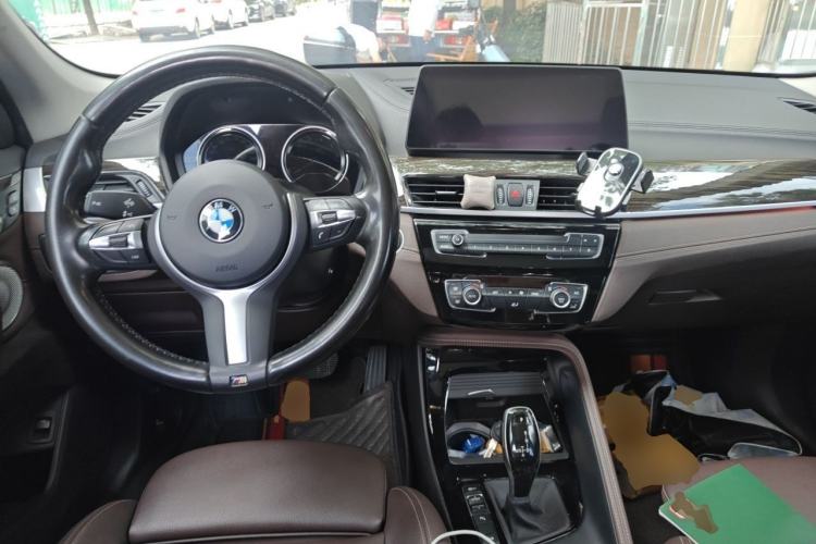 Used BMW X1 2021 xDrive25Li Luxury Model Center Console