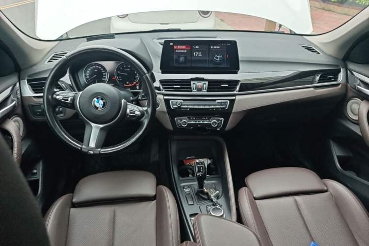 Used BMW X1 2021 Restyled sDrive25Li Leading Edition Center Console