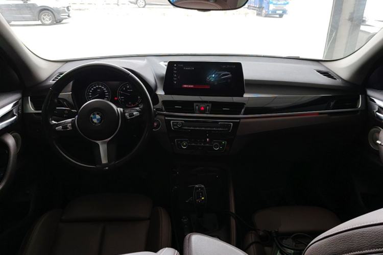 Used BMW X1 2021 sDrive20Li Premium Edition Center Console