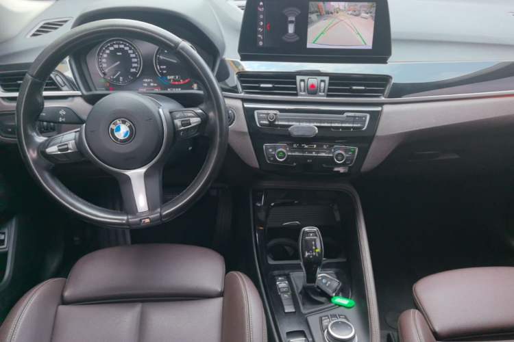 Used BMW X1 2021 sDrive20Li Premium Edition Center Console