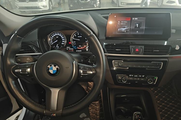 Used BMW X1 2021 Restyled sDrive25Li Leading Edition Center Console