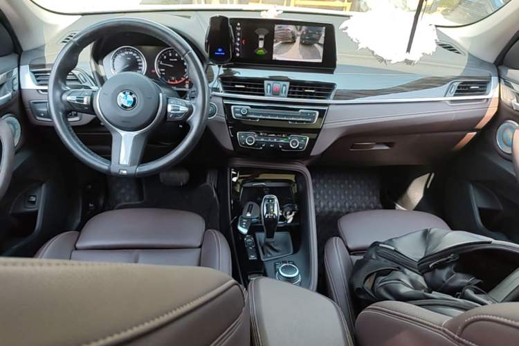 Used BMW X1 2021 xDrive25Li Luxury Model Center Console