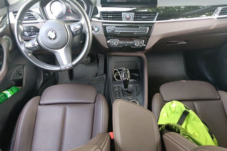 Used BMW X1 2021 sDrive25Li Leading Model Center Console