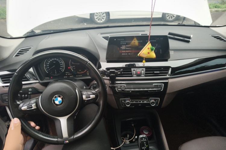 Used BMW X1 2021 Restyled sDrive25Li Leading Edition Center Console