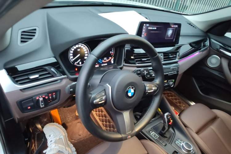 Used BMW X1 2021 Restyled sDrive25Li Leading Edition Center Console