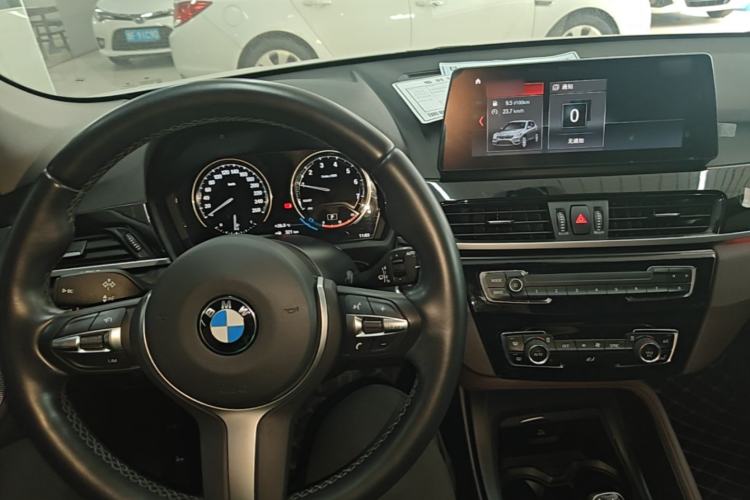 Used BMW X1 2021 Restyled sDrive25Li Leading Edition Center Console