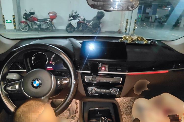 Used BMW X1 2021 sDrive25Li Leading Model Center Console