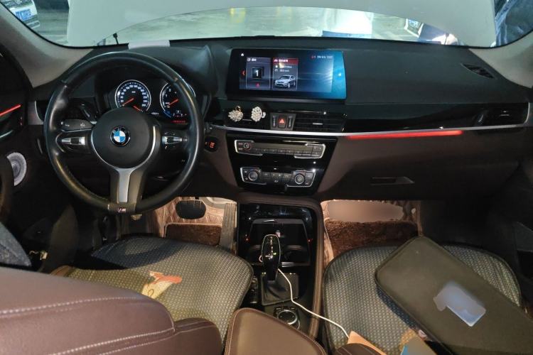 Used BMW X1 2021 sDrive20Li Premium Edition Center Console