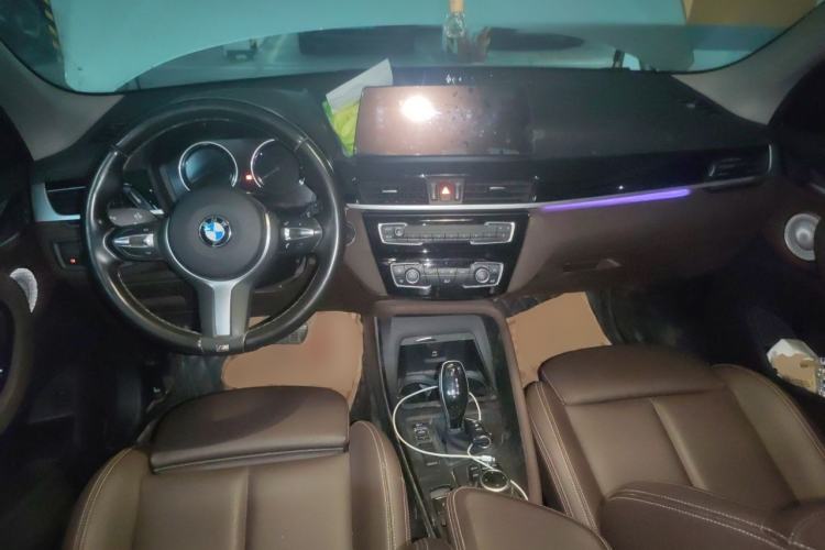 Used BMW X1 2021 sDrive25Li Leading Model Center Console