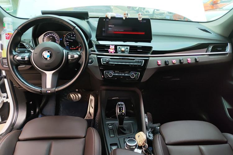 Used BMW X1 2021 Restyled sDrive25Li Leading Edition Center Console