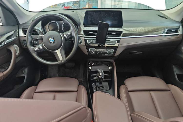 Used BMW X1 2021 Revised xDrive25Li Premium Edition Center Console