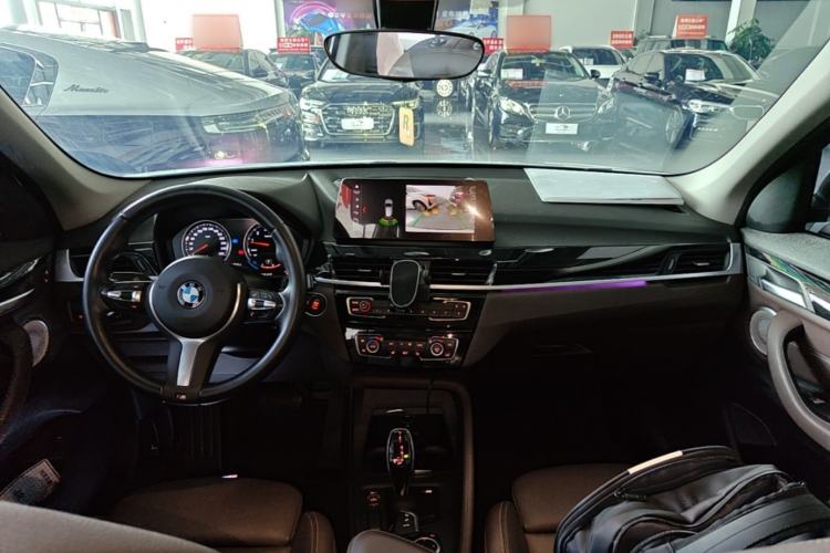 Used BMW X1 2021 Restyled sDrive25Li Leading Edition Center Console