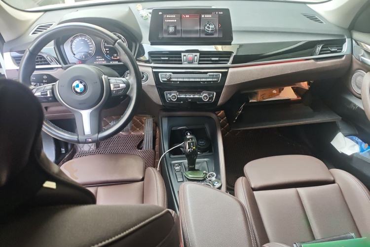 Used BMW X1 2021 Restyled sDrive25Li Leading Edition Center Console