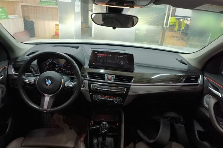 Used BMW X1 2021 Revised xDrive25Li Premium Edition Center Console