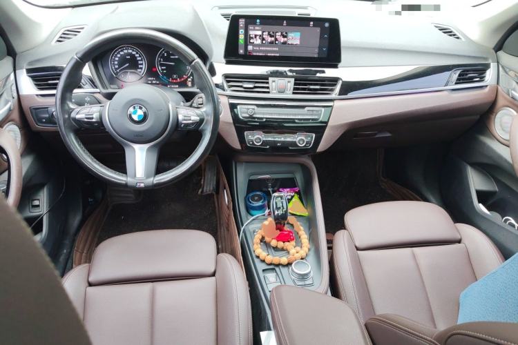 Used BMW X1 2021 sDrive25Li Leading Model Center Console