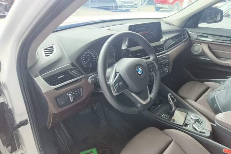 Used BMW X1 2021 sDrive20Li Fashion Model Center Console