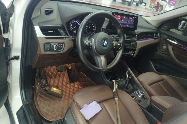 Used BMW X1 2021 sDrive25Li Leading Model Center Console