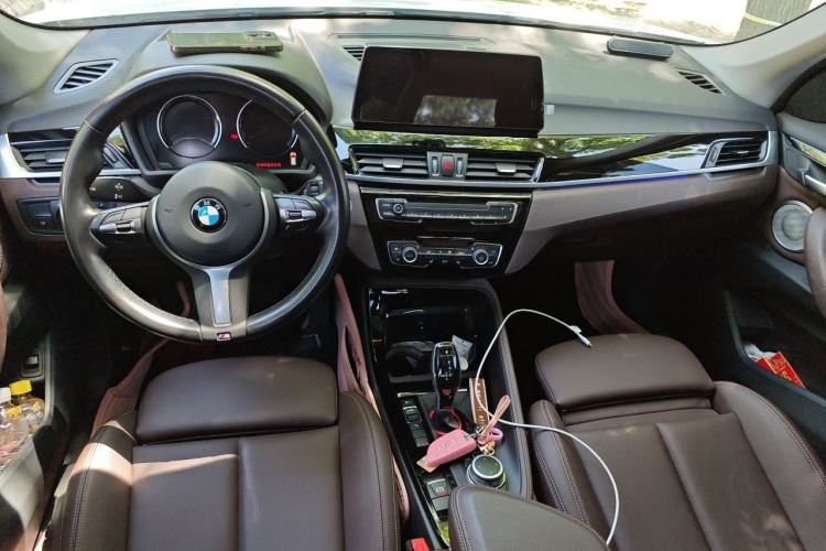 Used BMW X1 2021 sDrive20Li Premium Edition Center Console