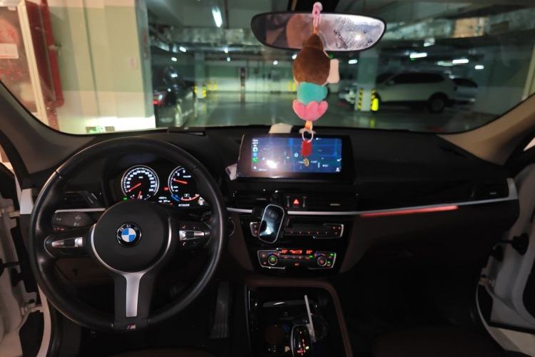 Used BMW X1 2021 sDrive20Li Premium Edition Center Console
