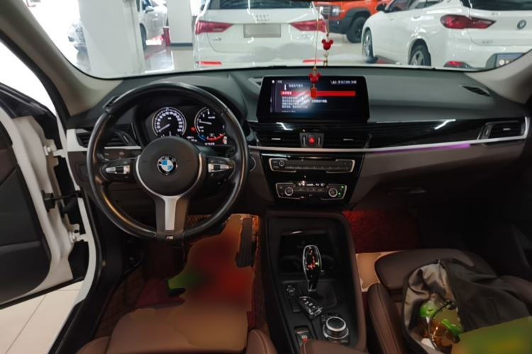 Used BMW X1 2021 Restyled sDrive25Li Leading Edition Center Console