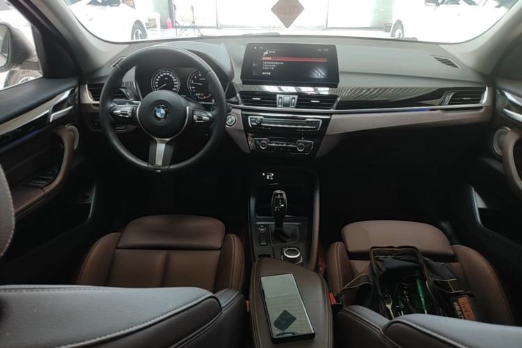 Used BMW X1 2021 sDrive25Li Leading Model Center Console
