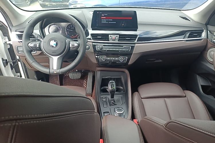Used BMW X1 2021 sDrive25Li Leading Model Center Console