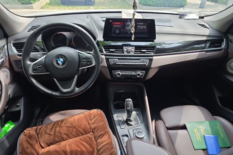 Used BMW X1 2021 Restyled sDrive20Li Fashion Version Center Console