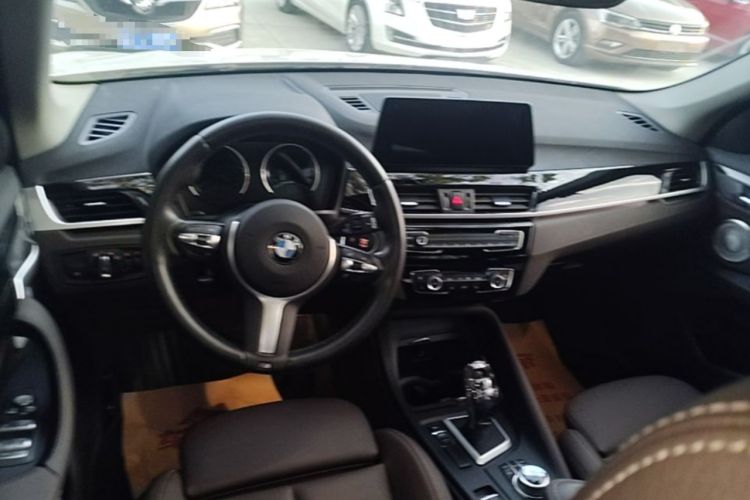 Used BMW X1 2021 sDrive25Li Leading Model Center Console