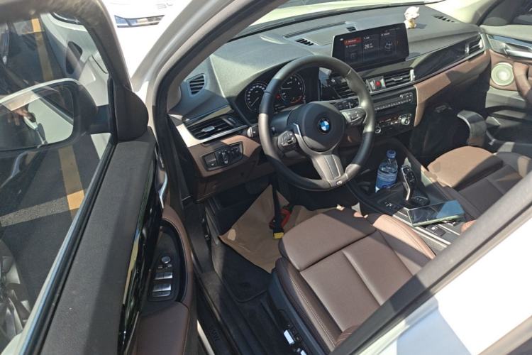 Used BMW X1 2021 Restyled sDrive25Li Leading Edition Driver Seat