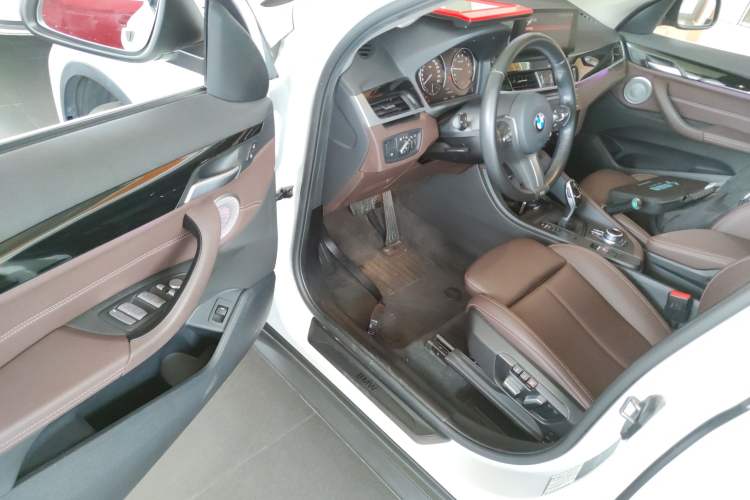 Used BMW X1 2021 sDrive25Li Leading Model Driver Seat