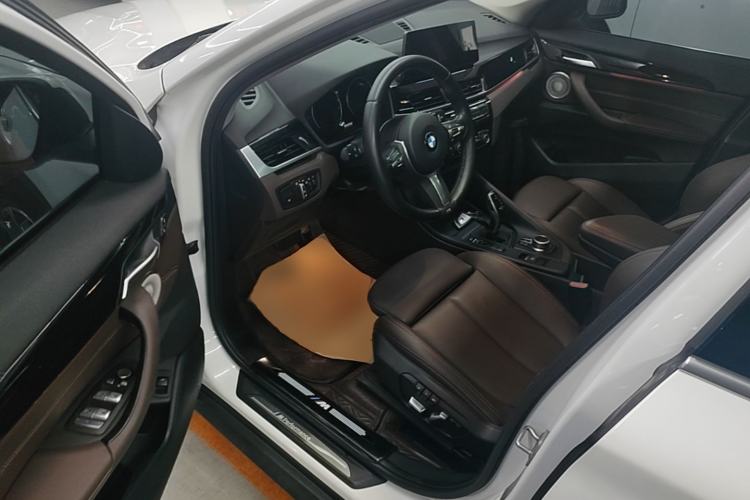 Used BMW X1 2021 Restyled sDrive25Li Leading Edition Driver Seat