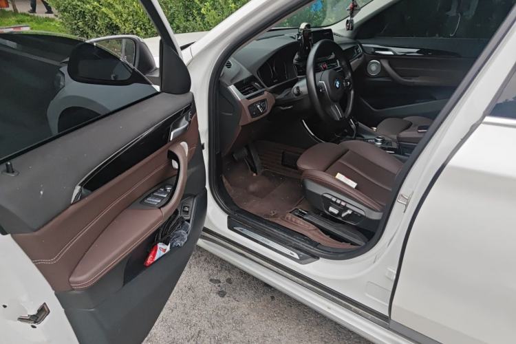 Used BMW X1 2021 Restyled sDrive20Li Premium Edition Driver Seat