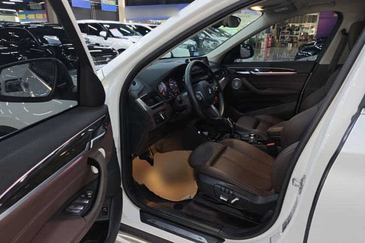 Used BMW X1 2021 xDrive25Li Luxury Model Driver Seat