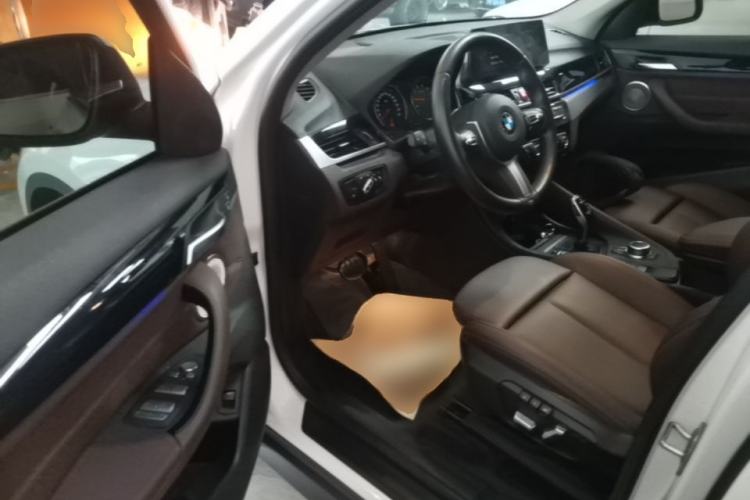 Used BMW X1 2021 Restyled sDrive25Li Leading Edition Driver Seat