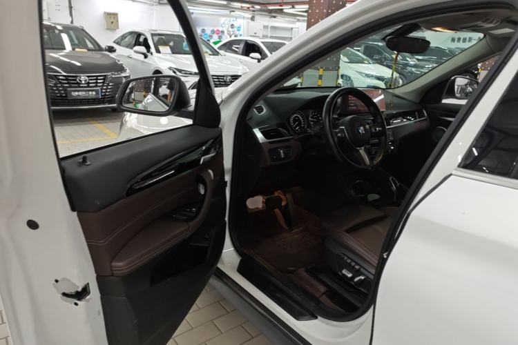 Used BMW X1 2021 xDrive25Li Luxury Model Driver Seat