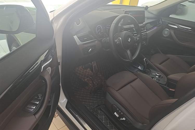 Used BMW X1 2021 sDrive25Li Leading Model Driver Seat