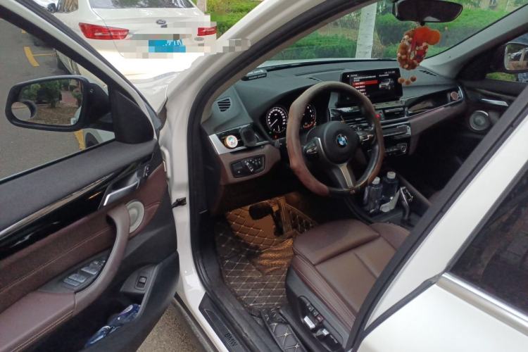 Used BMW X1 2021 Restyled sDrive25Li Leading Edition Driver Seat
