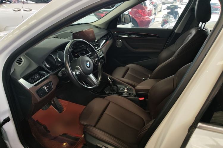 Used BMW X1 2021 sDrive20Li Premium Edition Driver Seat