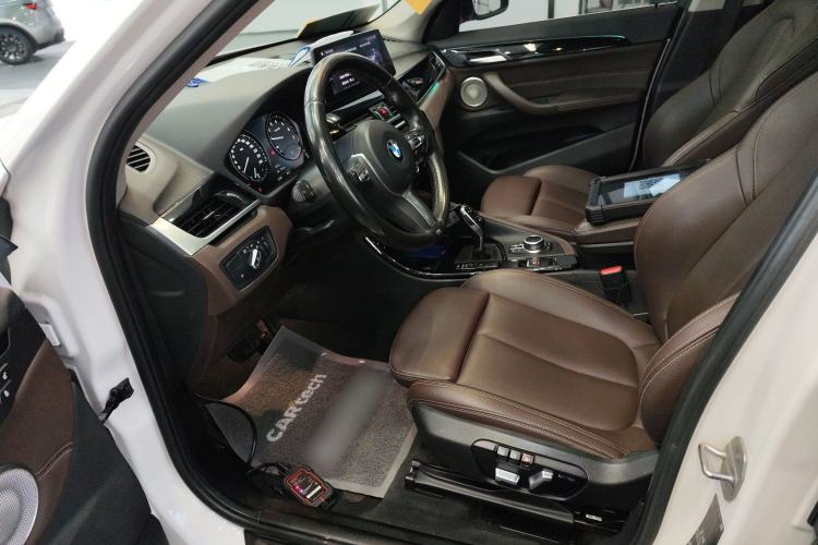 Used BMW X1 2021 sDrive20Li Premium Edition Driver Seat