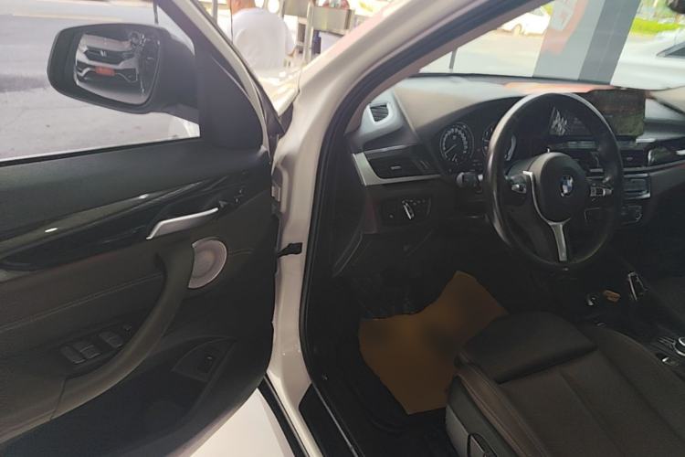 Used BMW X1 2021 Restyled sDrive25Li Leading Edition Driver Seat