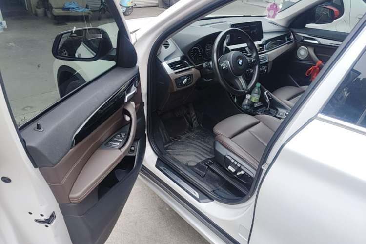 Used BMW X1 2021 Restyled sDrive20Li Premium Edition Driver Seat