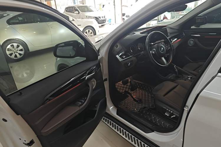 Used BMW X1 2021 Restyled sDrive25Li Leading Edition Driver Seat