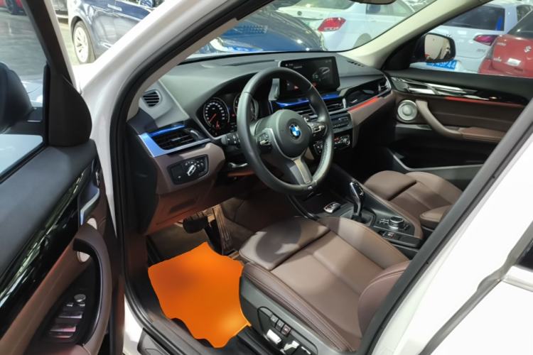 Used BMW X1 2021 Restyled sDrive25Li Leading Edition Driver Seat