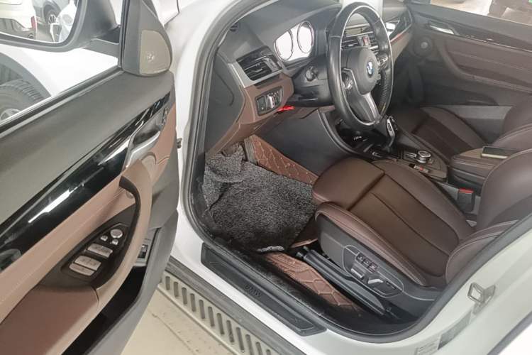 Used BMW X1 2021 sDrive25Li Leading Model Driver Seat