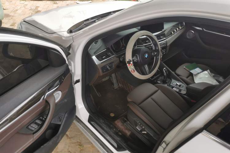 Used BMW X1 2021 Revised xDrive25Li Premium Edition Driver Seat