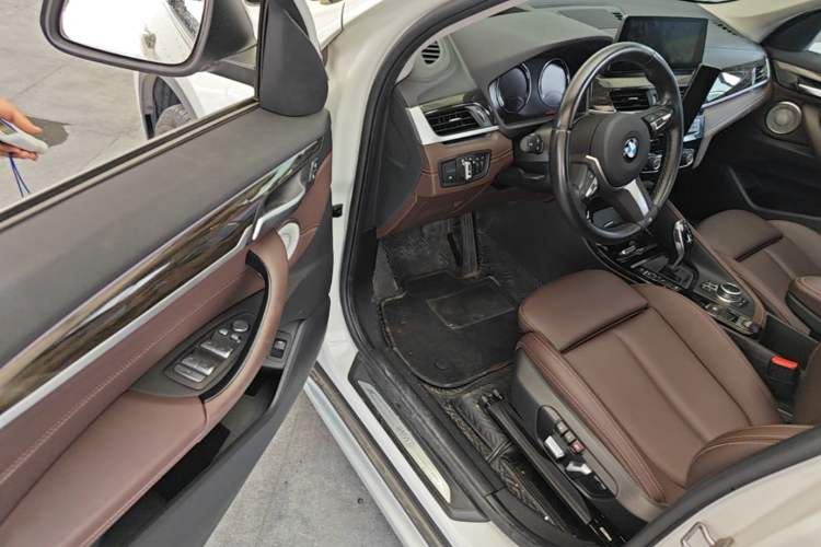 Used BMW X1 2021 Revised xDrive25Li Premium Edition Driver Seat