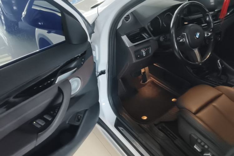 Used BMW X1 2021 Restyled sDrive20Li Premium Edition Driver Seat