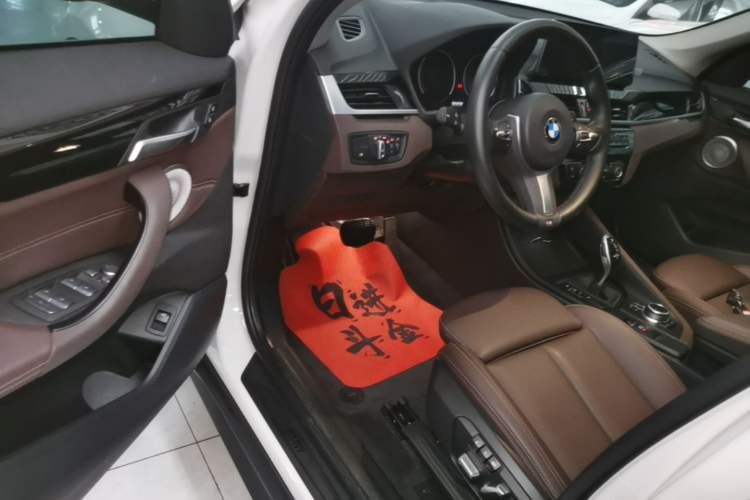 Used BMW X1 2021 Restyled sDrive25Li Leading Edition Driver Seat