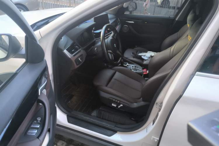 Used BMW X1 2021 Revised xDrive25Li Premium Edition Driver Seat
