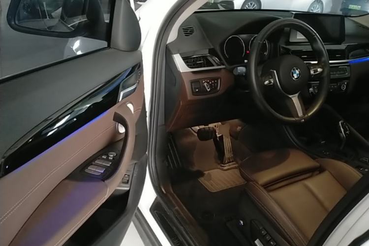 Used BMW X1 2021 Restyled sDrive25Li Leading Edition Driver Seat